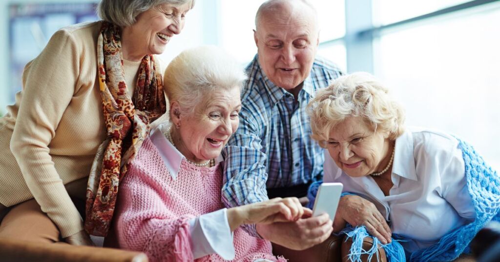 smartphone for seniors